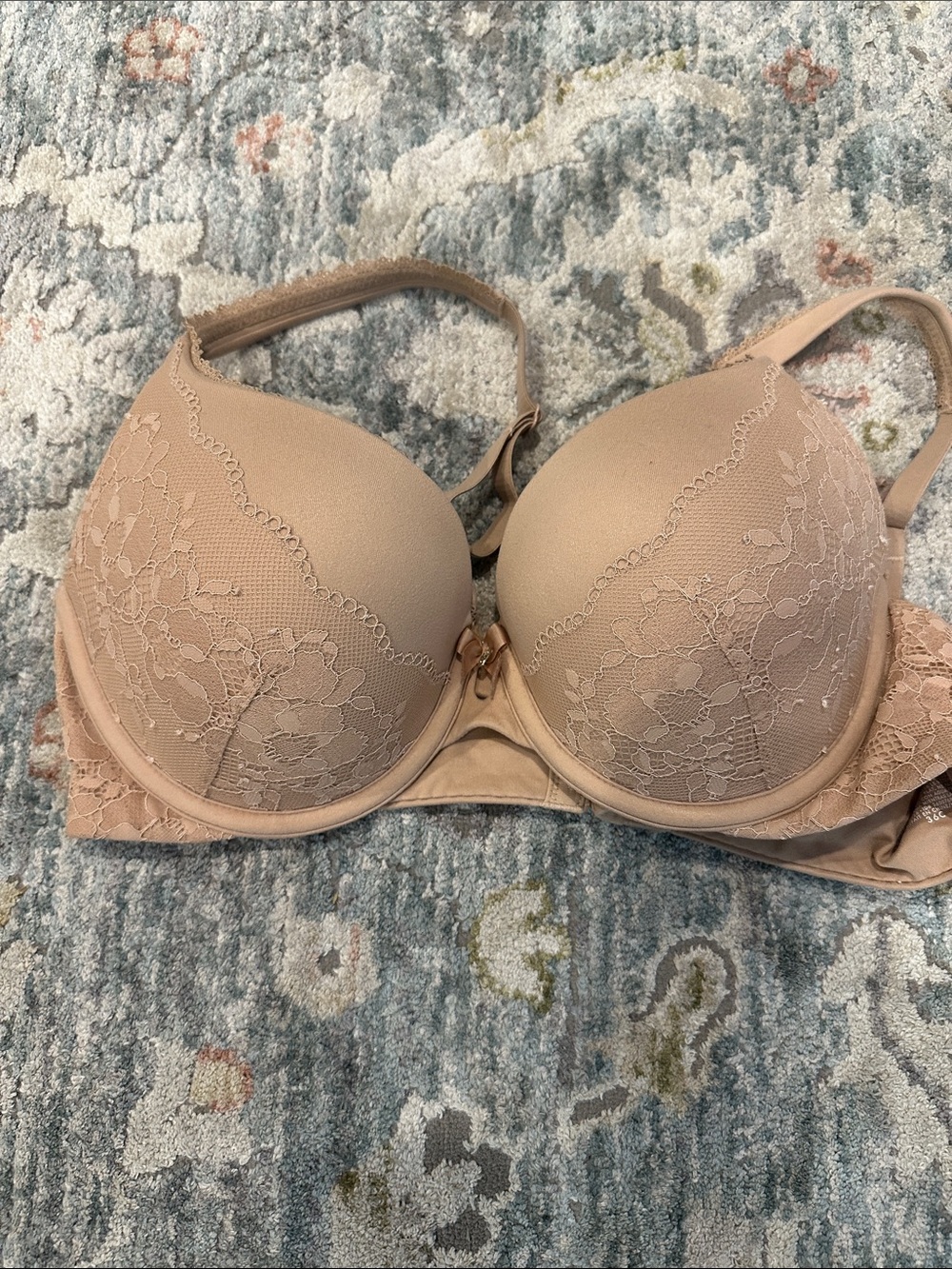 Victoria’s Secret Body by Victoria Perfect Shape Bra sz 36C